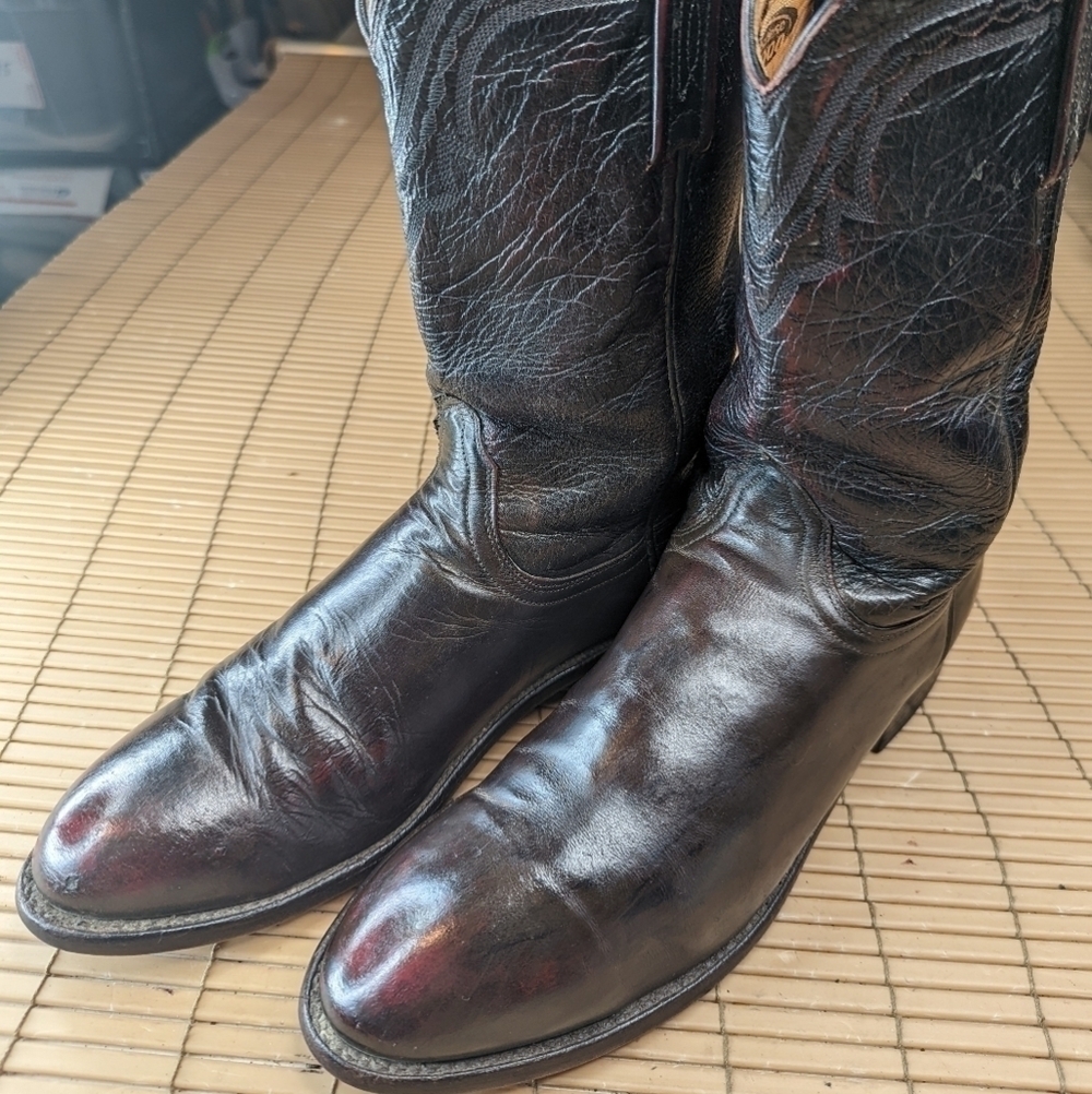 Lucchese 2000 Classic Black Cherry/Burgundy Leather Cowboy Boots men's s…